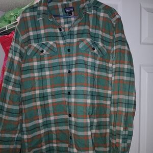 Patagonia Men's Plaid Shirt in Green and Orange